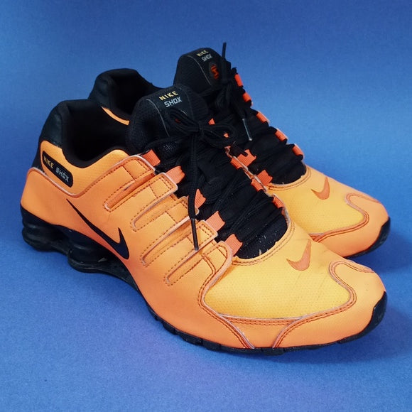 Nike Shox NZ Leather Running Shoes Sneakers Orange Crimson Black Men’s 378341-801