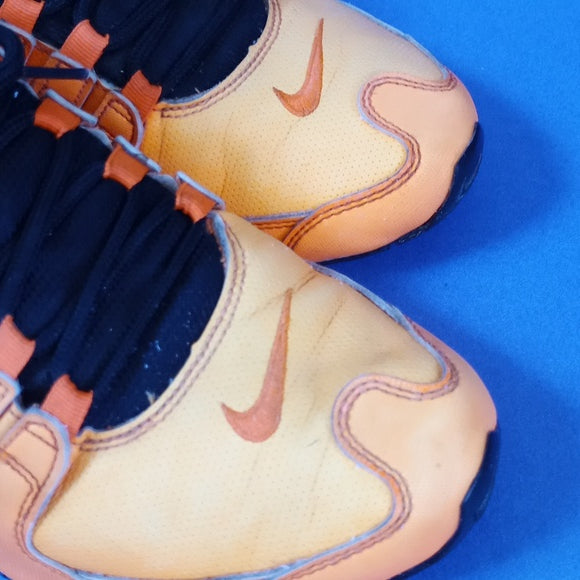 Nike Shox NZ Leather Running Shoes Sneakers Orange Crimson Black Men’s 378341-801