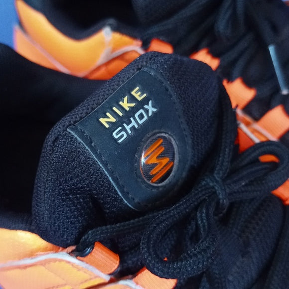 Nike Shox NZ Leather Running Shoes Sneakers Orange Crimson Black Men’s 378341-801