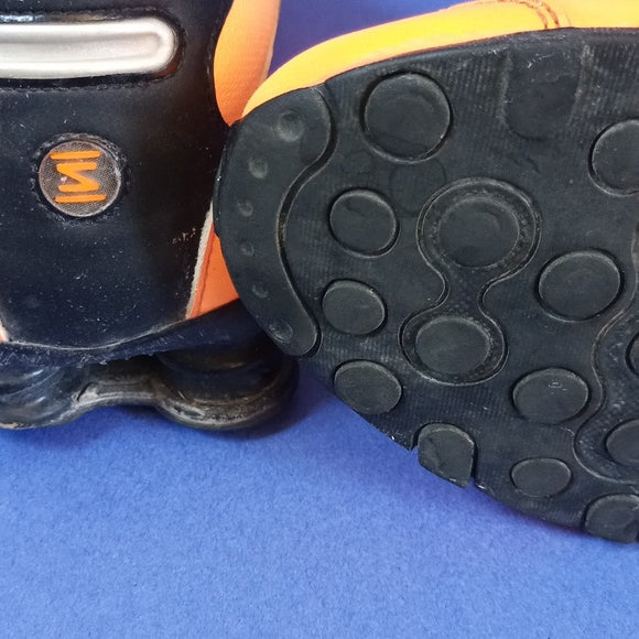 Nike Shox NZ Leather Running Shoes Sneakers Orange Crimson Black Men’s 378341-801