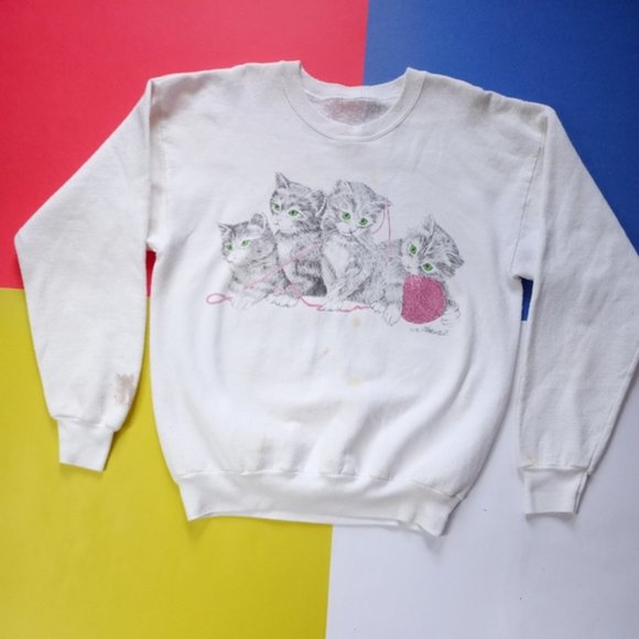 Vintage Women’s Kitties & Yarn Crewneck Sweater