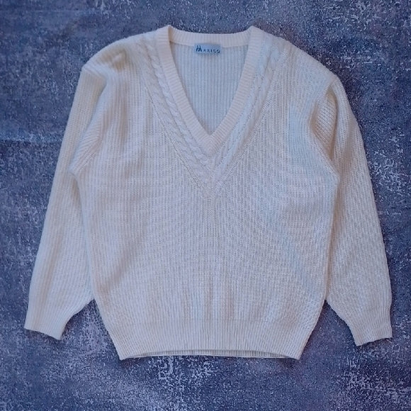 Vintage 90s Marico Women's V-Neck Sweater in Cream