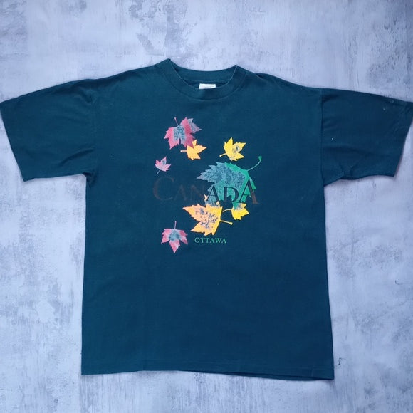 Vintage 90s Canada Falling Leaves Faded Ottawa Single Stitch T-Shirt