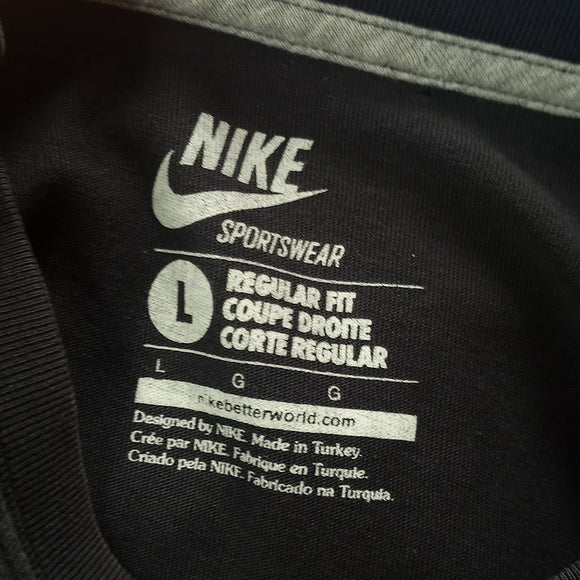 NIKE Big Logo Sportswear Regular Fit T-Shirt