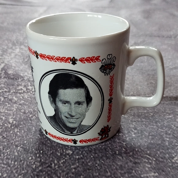 VINTAGE 1981 MUG MARRIAGE OF THE PRINCE OF WALES & LADY DIANA SPENCER