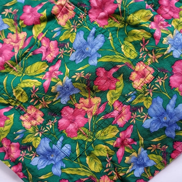 Vintage Womens Button-Up Light Summer Floral Shirt