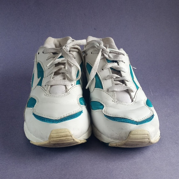 Vintage Nike Run/Walk Athletic Shoe Women's