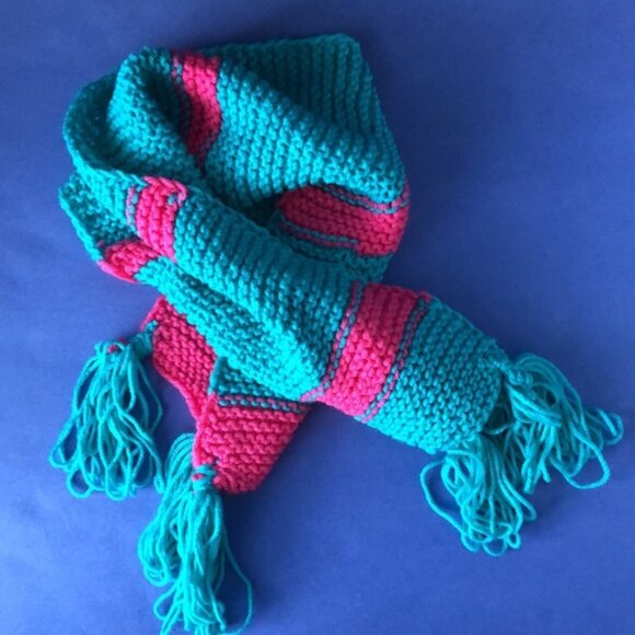 NWOT Vintage Hand-Knitted Made-in-Canada Colourful Teal & Pink Warm Scarf