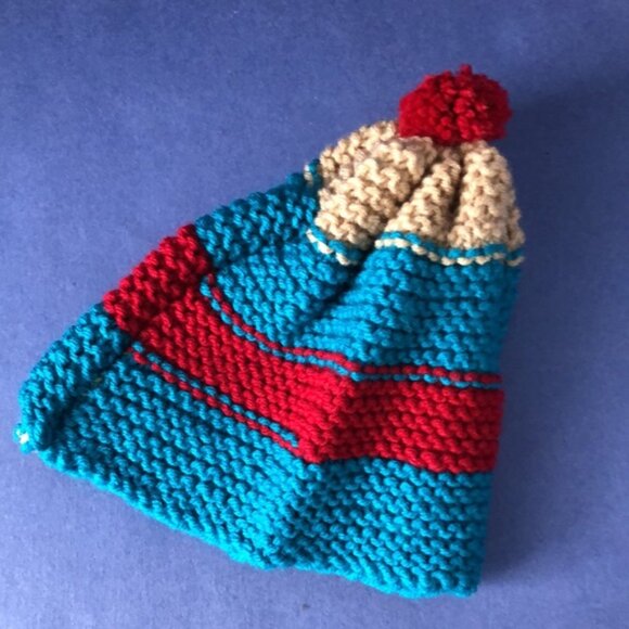 NWOT Vintage Hand-Knitted Made-in-Canada Red & Blue Beanie with Pom Pom