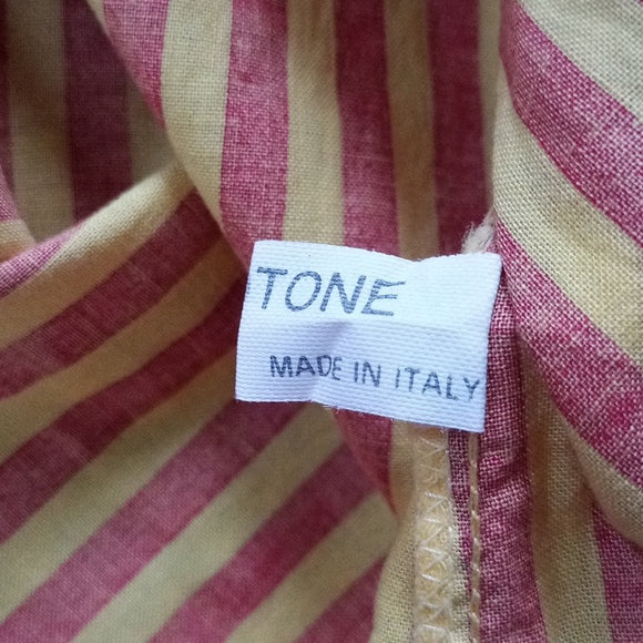 Vintage 90s RED/YELLOW Striped Clay Sporting Made In Italy Button-Up Shirt