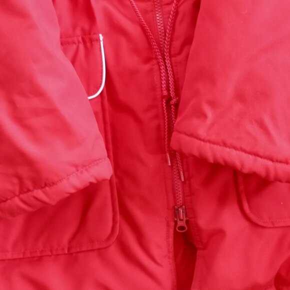 Vintage 90s Canada North Red/White Winter Jacket