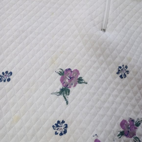 Vintage Women’s Floral Waffle Patterned Sweater