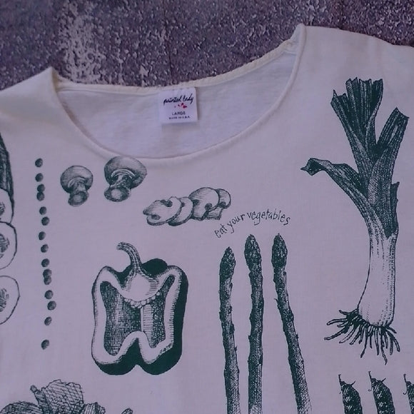 Vintage 90s AOP White and Green Vegetable Print T-Shirt