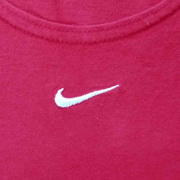 Vintage 2000s Nike Red/white Essential Muscle Shirt