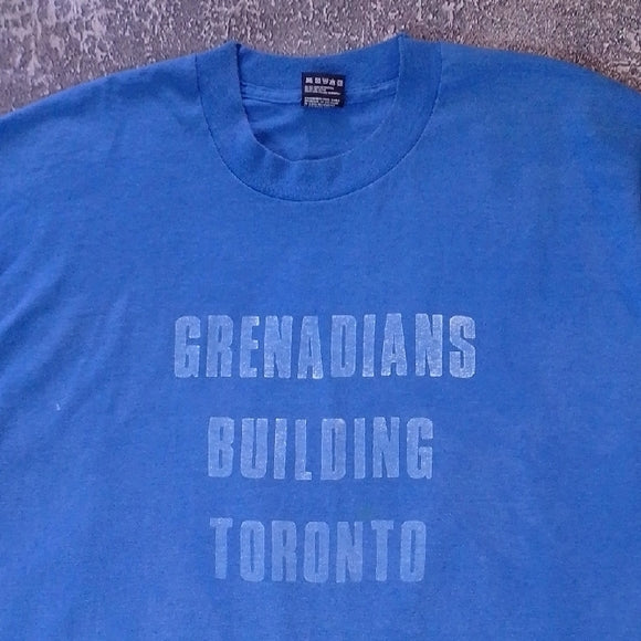 Vintage 1993 GRENADIAN BUILDING TORONTO SINGLE STITCH T-Shirt