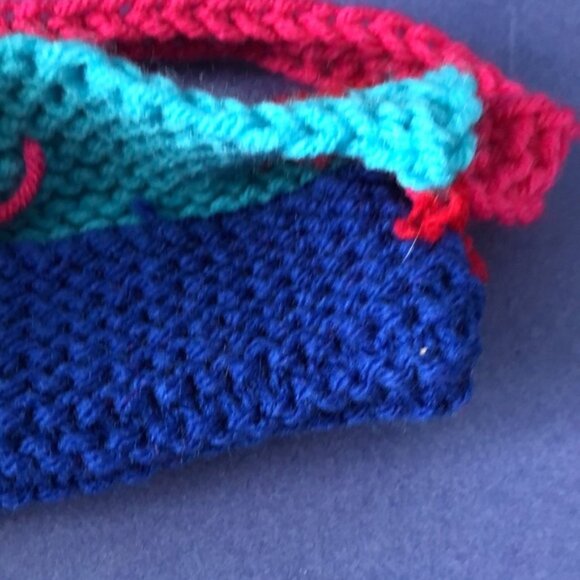 NWOT Vintage Hand-Knitted Made-in-Canada Colourful Teal Mini-Purse Bag