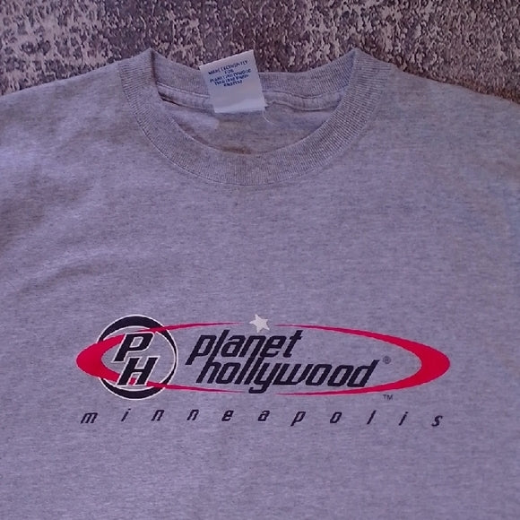 Vintage 1998 PLANET HOLLYWOOD Minneapolis T-SHIRT