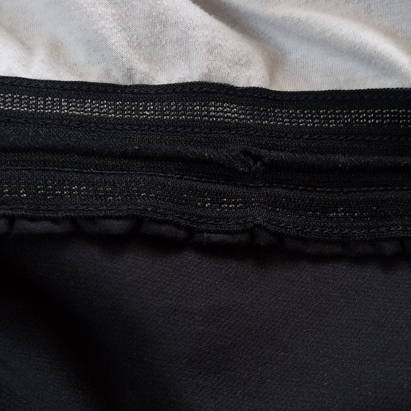 Vintage 90s Nike Essential Black/White Stripe Shorts