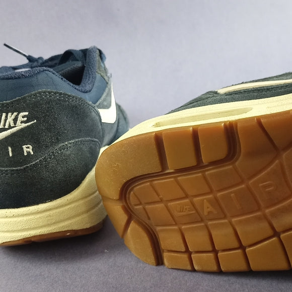 RARE Nike Air Max 1 Midnight Navy Sail Shoes 537383-411