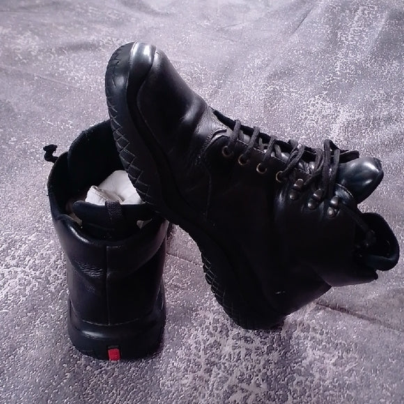 PRADA Men's Black Leather Boots 0825