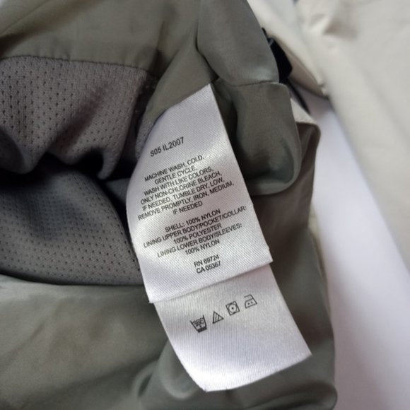 2005 Women’s Sorel Two-Tone Waterproof Rain Jacket