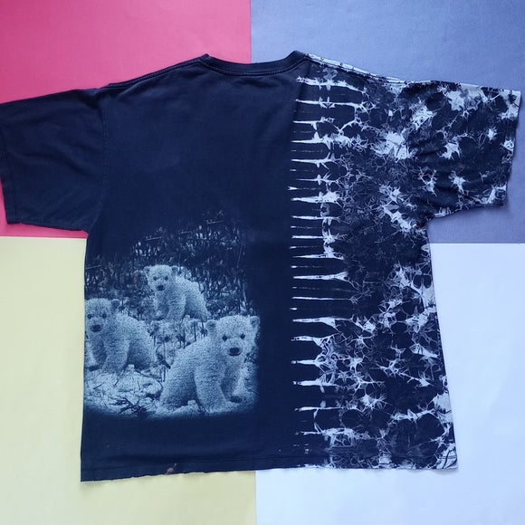 Vintage Polar Bears % Cubs Tie Dye Distressed T-Shirt Unisex