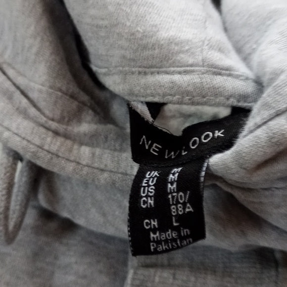 MALIBU Essential Pullover Hoodie Sweater