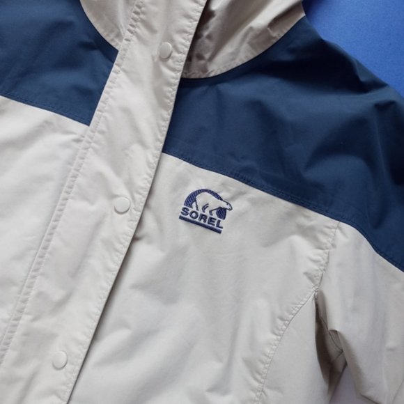 2005 Women’s Sorel Two-Tone Waterproof Rain Jacket