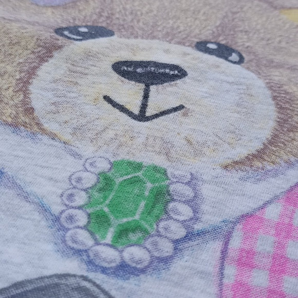 Vintage 90s Teddy Bear In Flower With Bee's Graphic T-Shirt