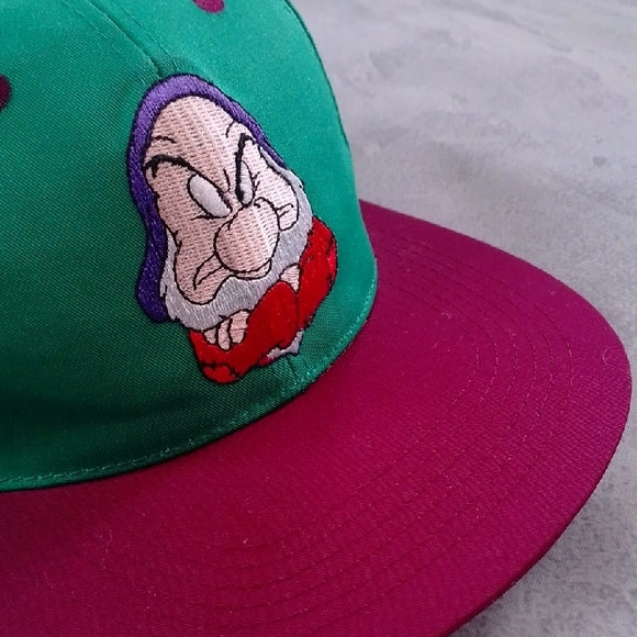 Vintage 90s Snow White and the Seven Dwarfs GRUMPY Embroidered Snapback Hat