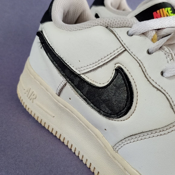 Nike Air Force 1 Low Removable Swoosh White Green Strike (GS) NIKE AR7446-100