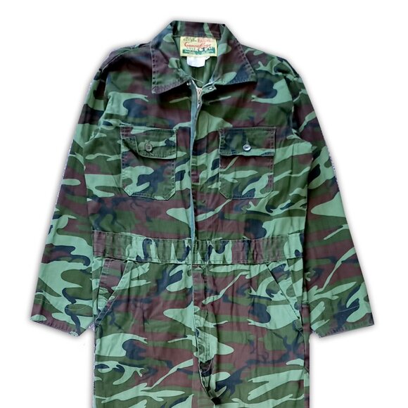 VINTAGE World Famous Camouflage suit Green Duck Hunting Jumpsuit