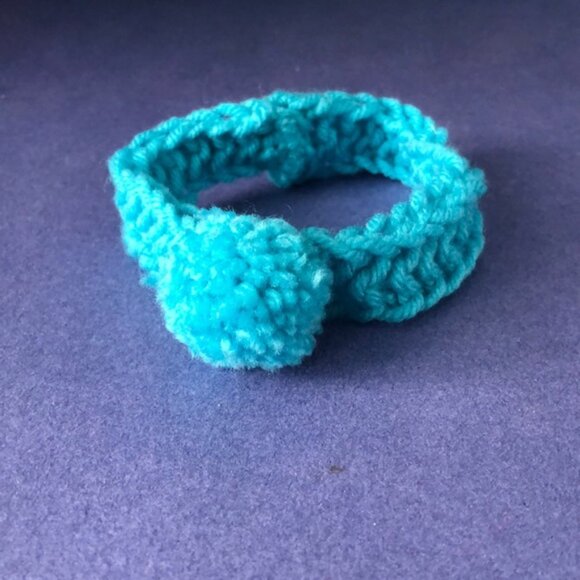 NWOT Vintage Hand-Knitted Made-in-Canada Colourful Blue Headband with Pom Pom
