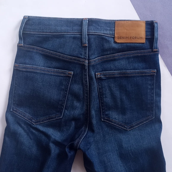 Denim Forum The Nico Rise Skinny Crop Denim Jeans UHS10-6113A-38