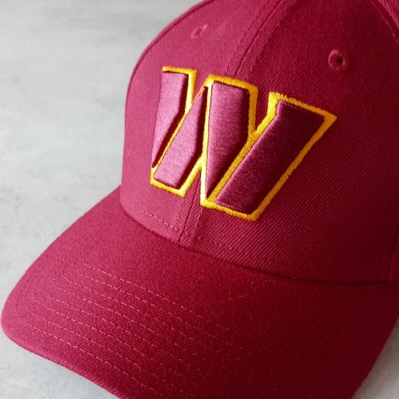 NWOT Washington Commanders Perform 9SEVENTY Stretch-Snap Hat