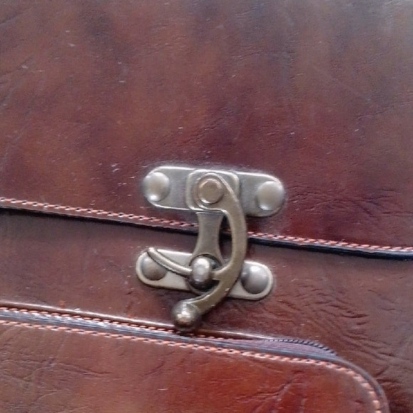 VINTAGE Classic Brown Leather Briefcase