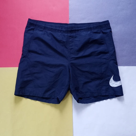 Nike Big Check Logo Essential Shorts Unisex