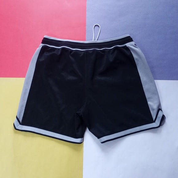 Vintage Team Nike Essential Shorts Unisex