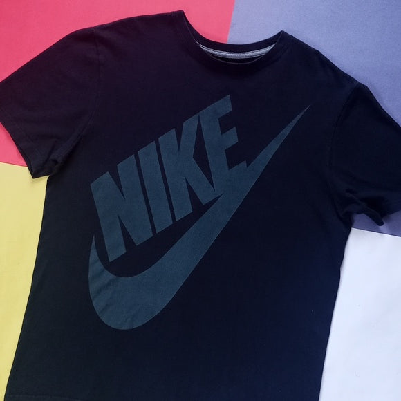 NIKE Big Logo Regular Fit T-Shirt