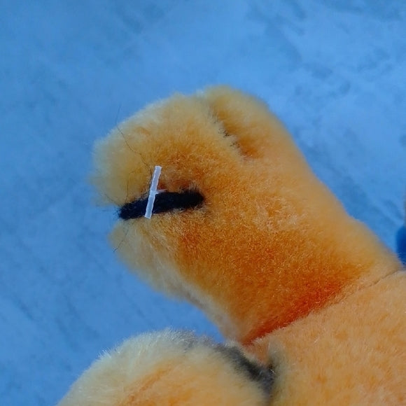 Vintage 1981 Garfield Baseball Themed Plush Toy