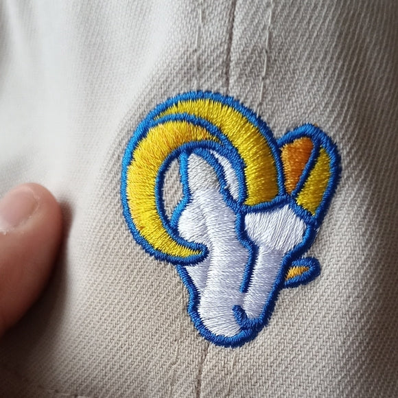 NWOT Los Angeles Rams New Era 2023 NFL Draft 39THIRTY Flex Hat - CREAM