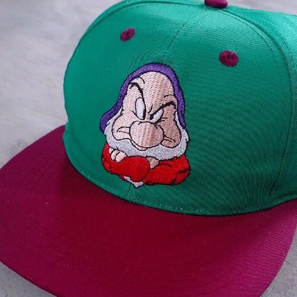 Vintage 90s Snow White and the Seven Dwarfs GRUMPY Embroidered Snapback Hat