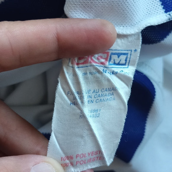 Vintage 90s CCM Toronto Maple Leafs Mats Sundin Hockey Jersey Kids