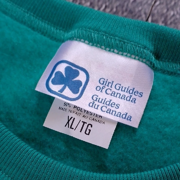 VINTAGE 90s GIRL GUIDES OF CANADA WATER FOR TOMORROW CRANE Crewneck Sweater