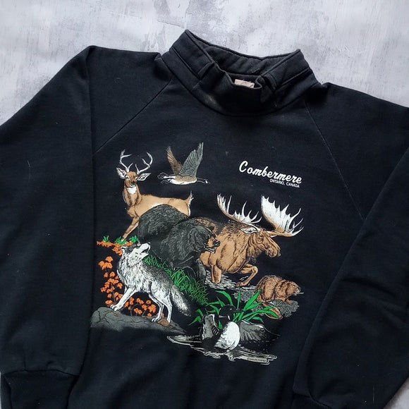 Vintage 90s Animal Combermere Ontario Turtle Crewneck Sweater