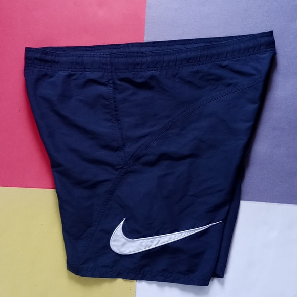 Nike Big Check Logo Essential Shorts Unisex