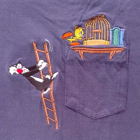 VINTAGE 1997 Tweety and Sylvester Embroidered Warner Bros T-Shirt