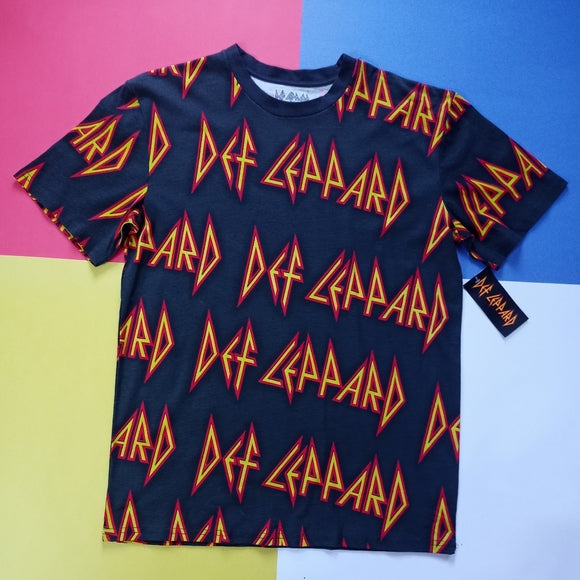2019 NWT Def Leppard Graphic Band Shirt