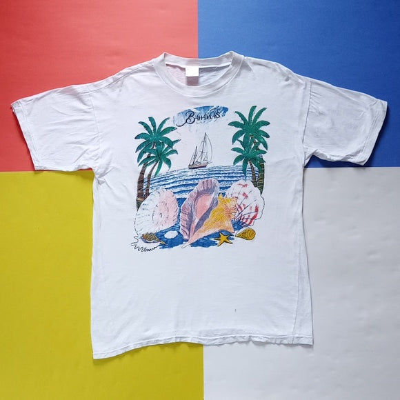 Vintage 90s Bahamas Ocean View With Spaceship and Seashells Single Stitch Tee