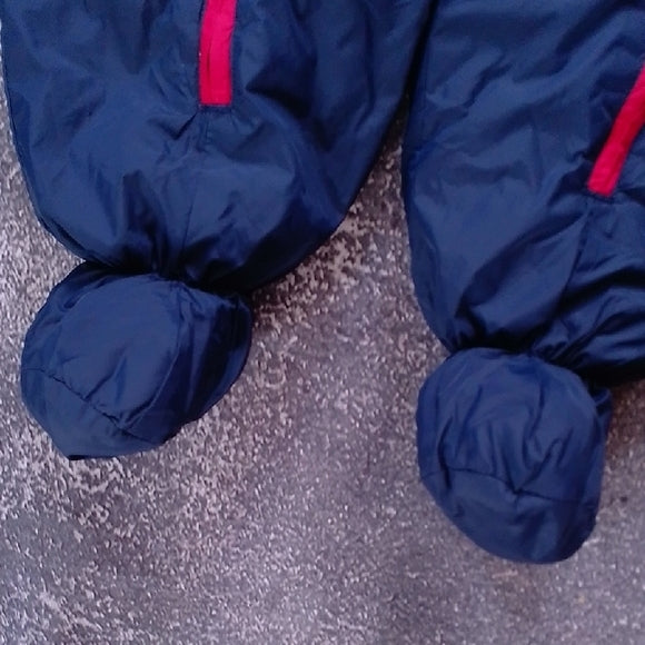 VINTAGE Tommy Hilfiger Navy and Red Kids One Piece Snowsuit GLOVES